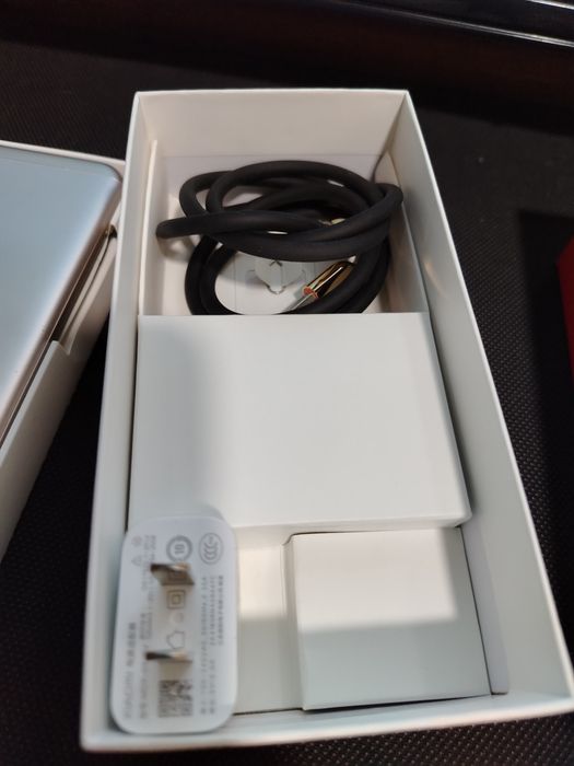 Redmi 6pro 4 64 sotiladi