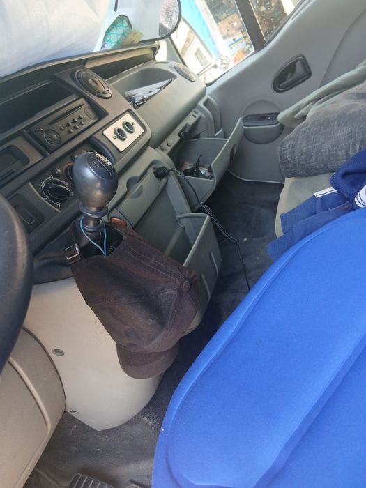 Vind Renault Maste 3300euro