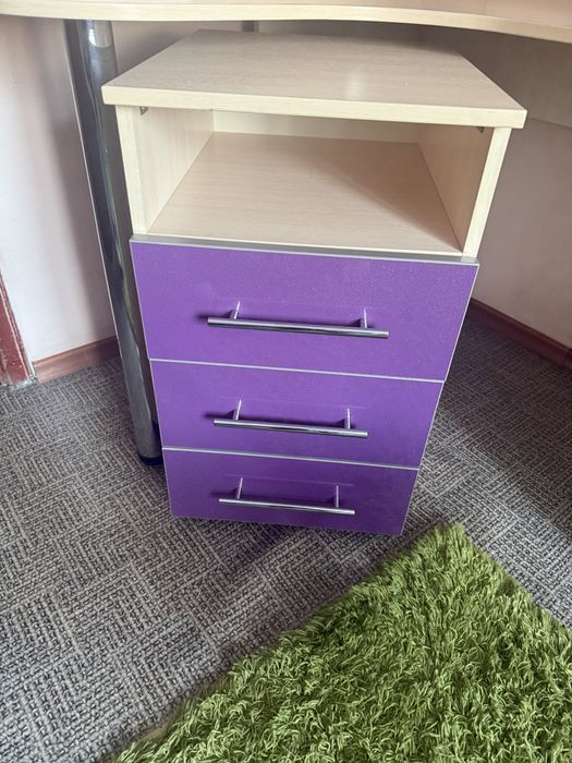 Продается гарнитур