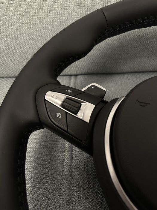 Volan BMW M Sport Seria F cu Padele - F20, F30, F10, F12, F01, etc.