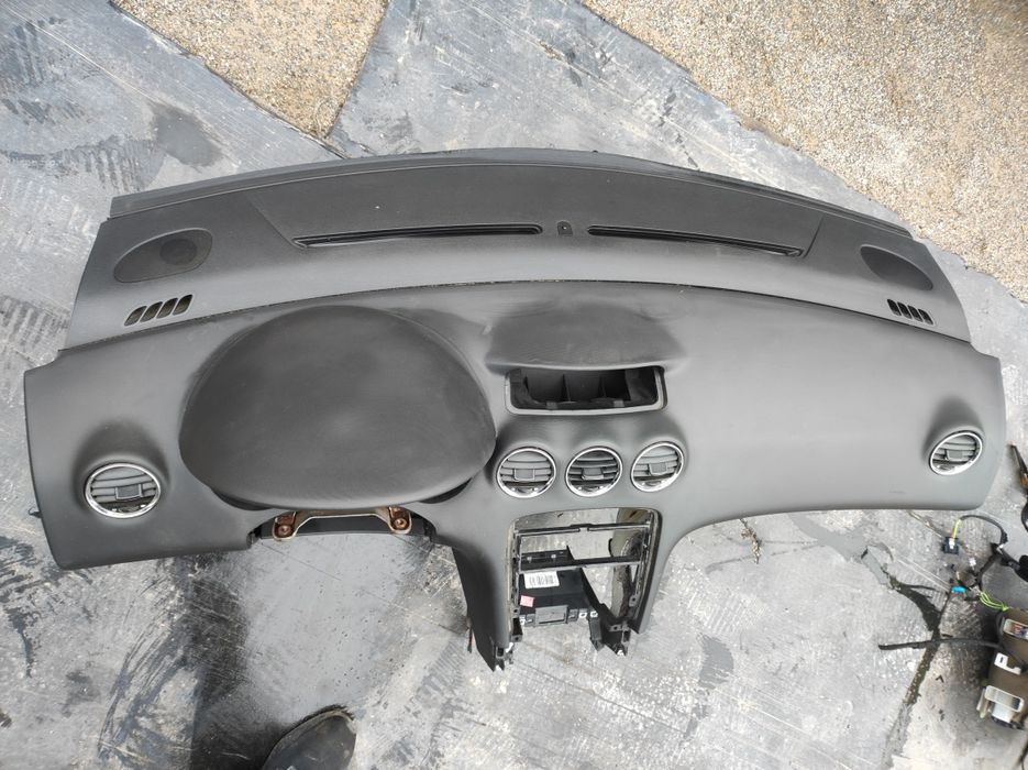 Арматурно табло за Пежо-308