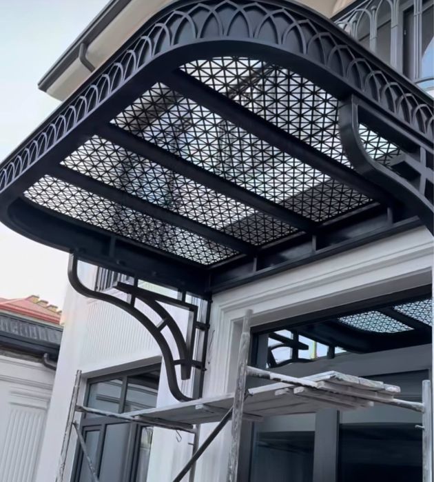 Стеклянные навесы и козерки