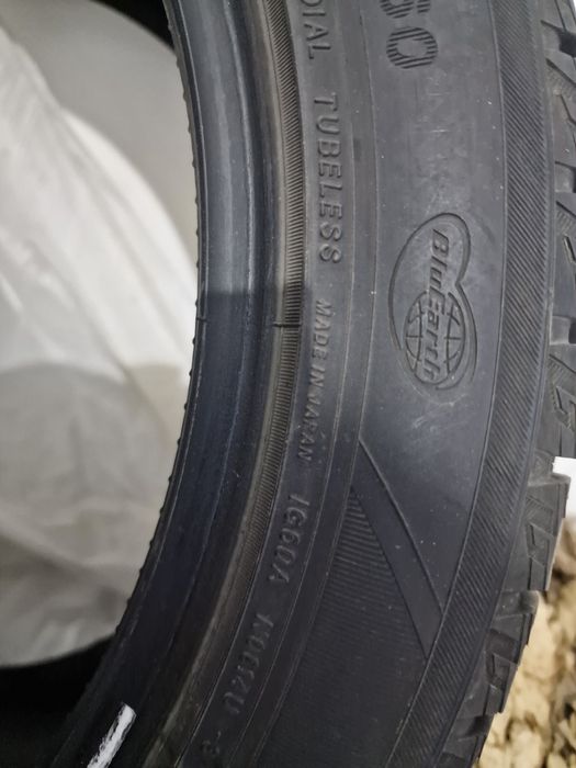 Продам зимние шины 18 размера