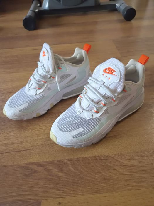 Nike air дамски маратонки 38 номер