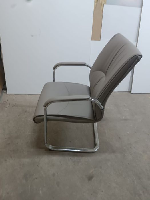 Офисный стол 20000 тг