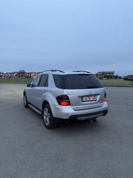 Mercedes ML 320 CDI 4x4 V6 / Fără DPF / Navi mare / Cameră / Automat