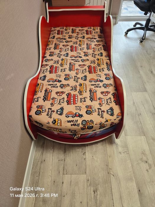 Продам детскую кровать