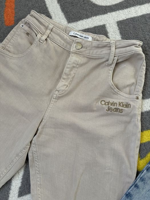 Calvin Klein, Guess - нови дънки за 14 години