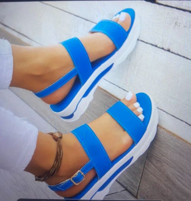 Обувь женские разные