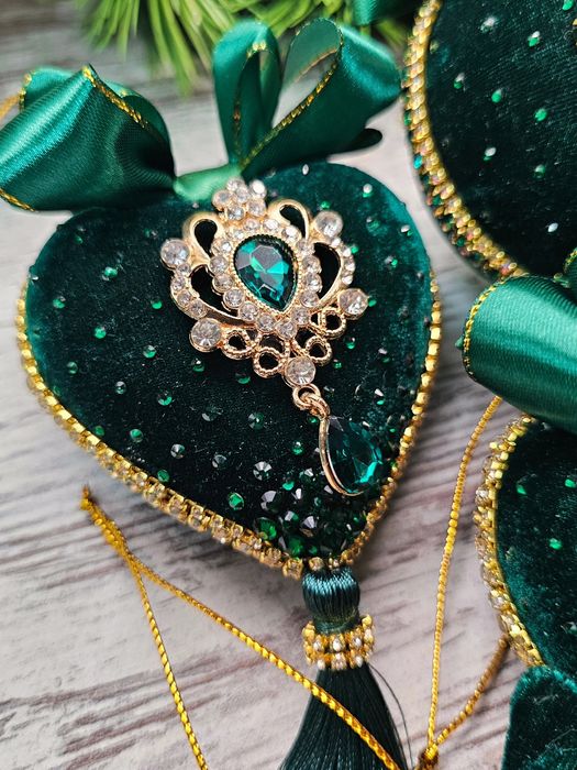 Комплект коледни топки.