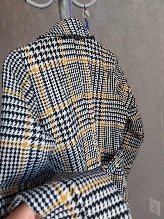 Продаю красивое пальто