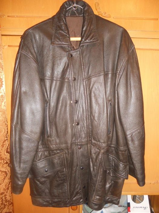 Geacă din piele naturală marca IPM Târgu Mureș®, nouă, lungă, de iarnă