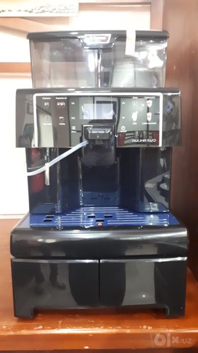 Кофемашина Saeco Aulika Evo OTC (One Touch Cappuccino)