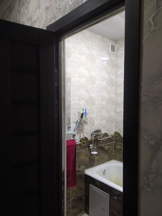 Uy sotiladi 2 xonali