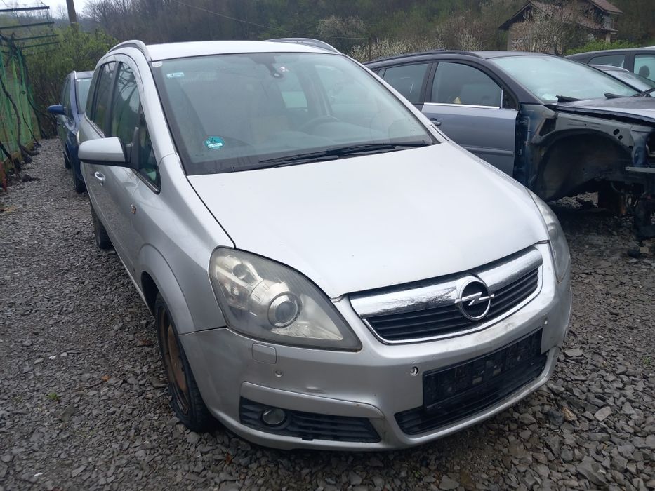 Opel  Zafira 1.9cdti- 150кс./2007/- на части