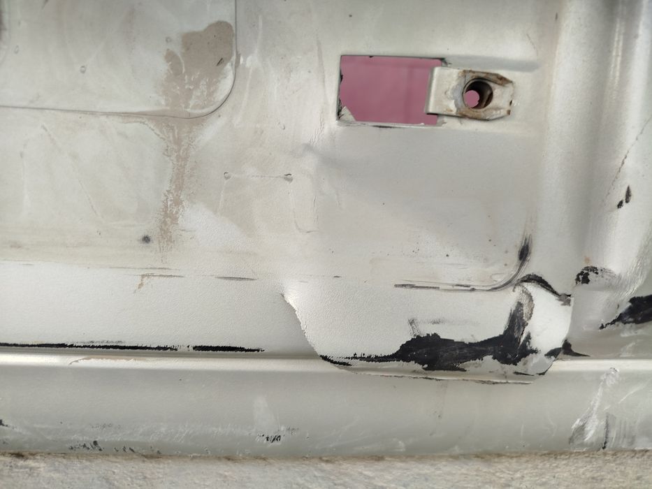 Nexia 1. Orqa bamfer metalka rangda. 2005-yil. Radnoy.