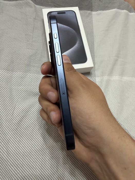 Продам iphone 15 pro