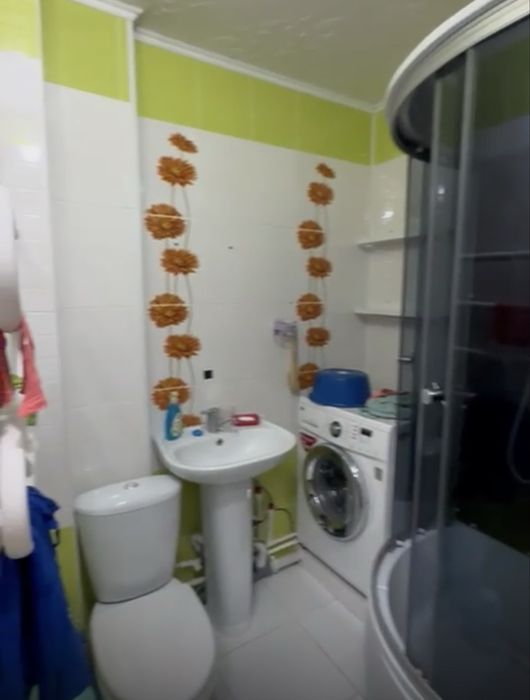 Продам 1 комн улучшен.план.