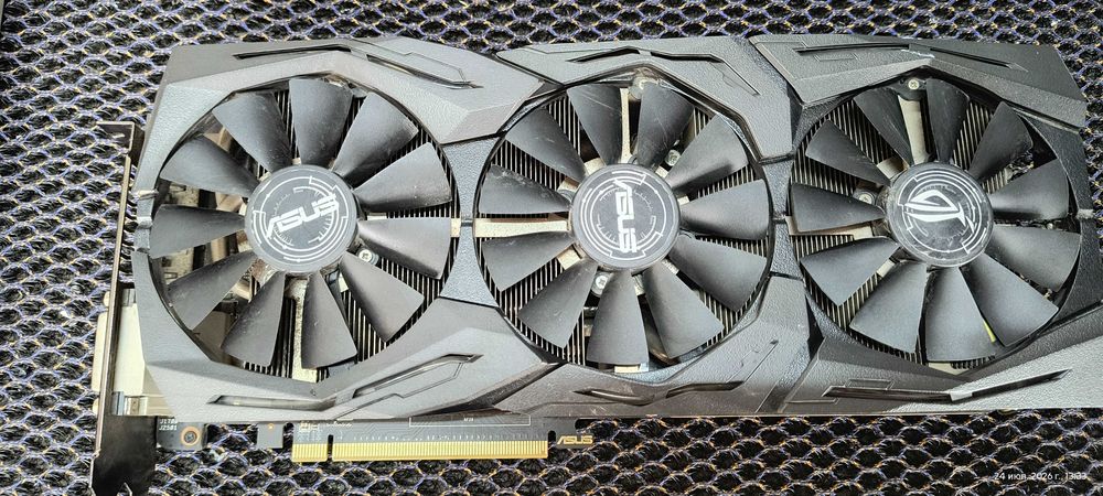 ASUS ROG RX 580-8 гб