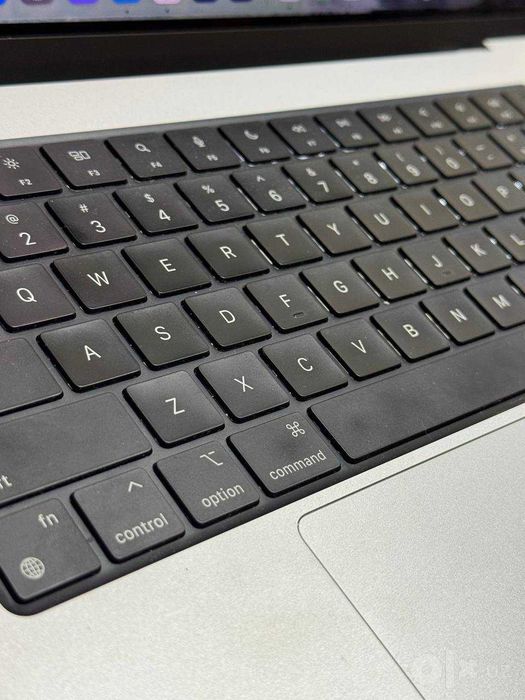 Mackbook Pro M1 Pro 16/512 [Display 16 dyum]