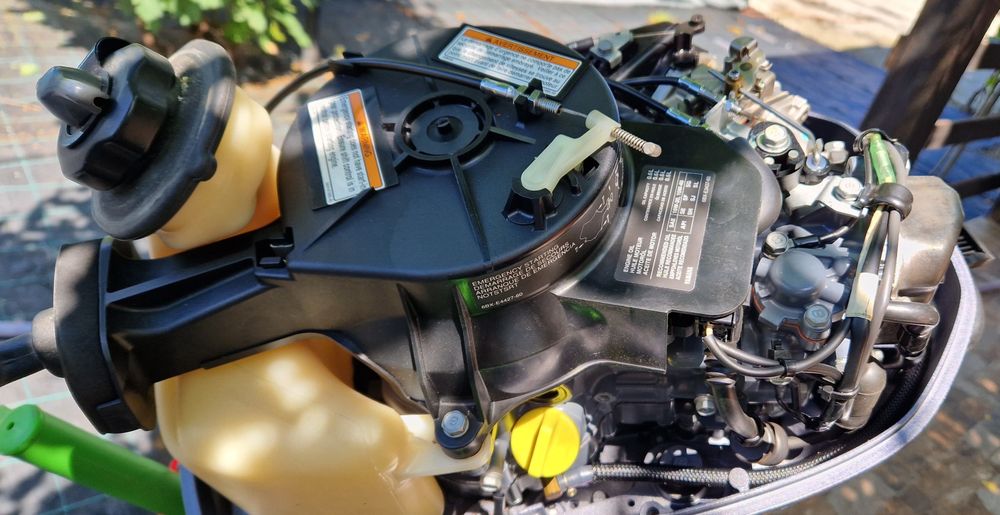 Barca Visoli gonflabila cu motor si peridoc