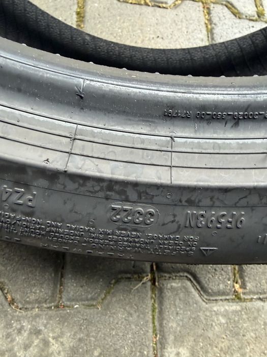 4бр летни гуми Pirelli PZ4 MO1 ELECT PNCS 265/40/20