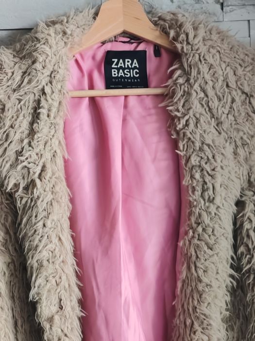 Haină fluffy de iarnă Zara Basics
