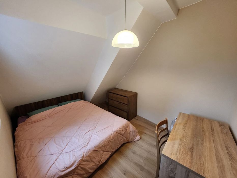 Дава се под наем Двустаен апартамент в Варна, Цветен квартал - 65 кв.м за 504.9 € - Снимка #5