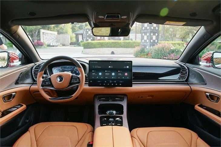 Naxt va nasiya savdoga Leapmotors C16