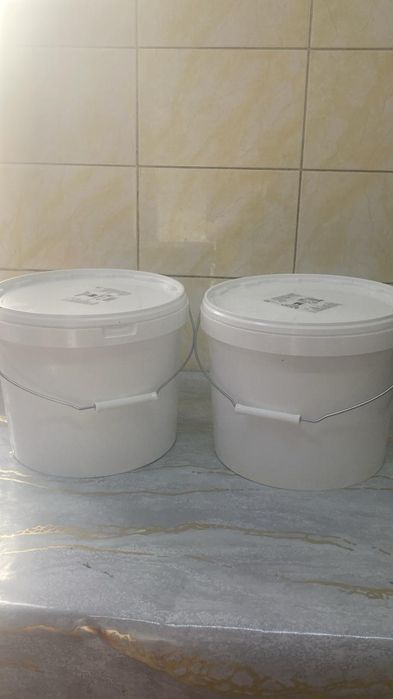 Ведра пластиковые 10л с крышкой