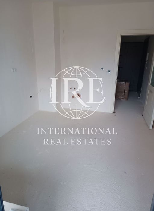 Продава се Двустаен апартамент в Варна, Трошево - 43 кв.м за 2187 €/кв.м - Снимка #1