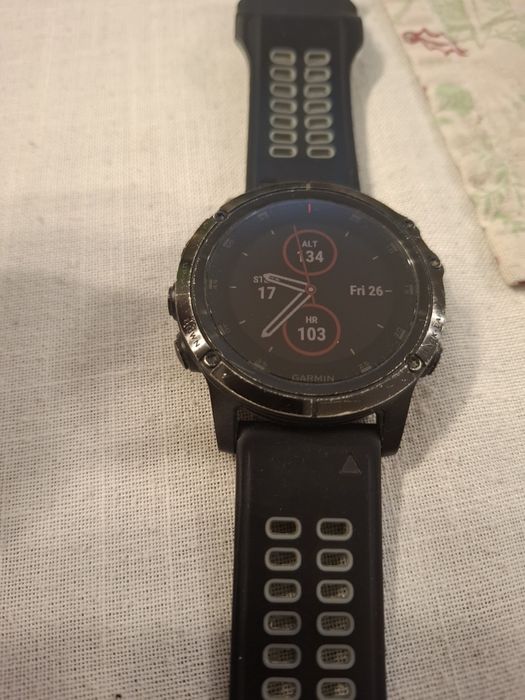 Смарт часовник  Garmin