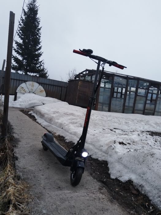 Обменяю электро самокат