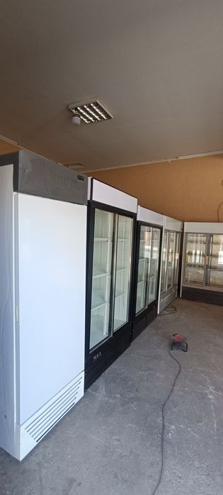 Витриные Турецкие б/у холодильники
