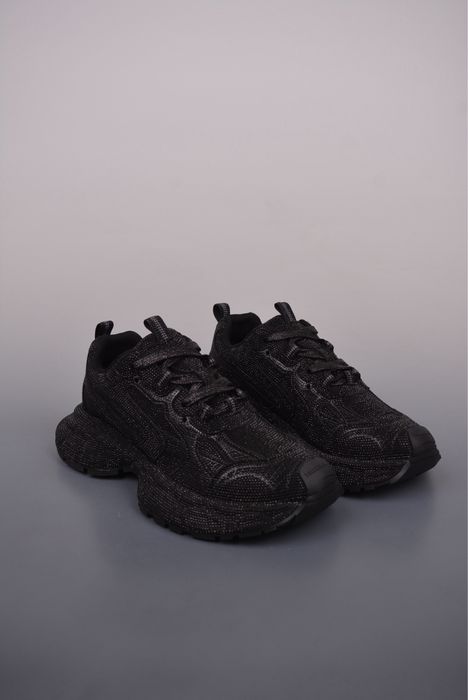 Balenciaga всички цветове и модели
