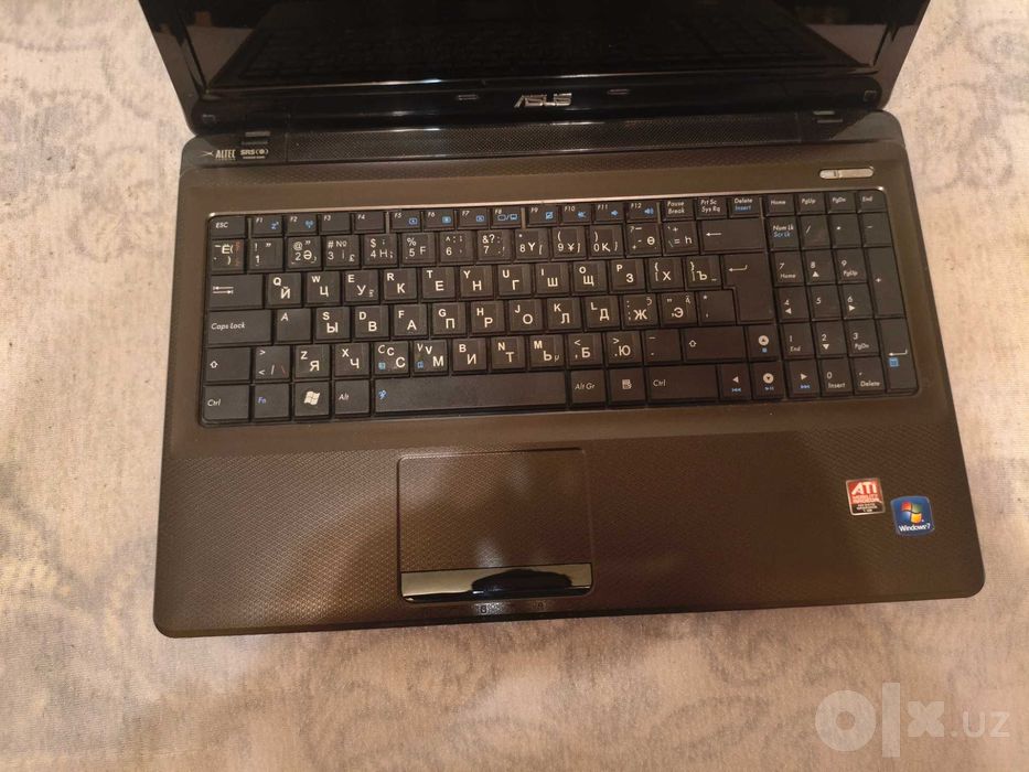 Ноутбук Asus X52J