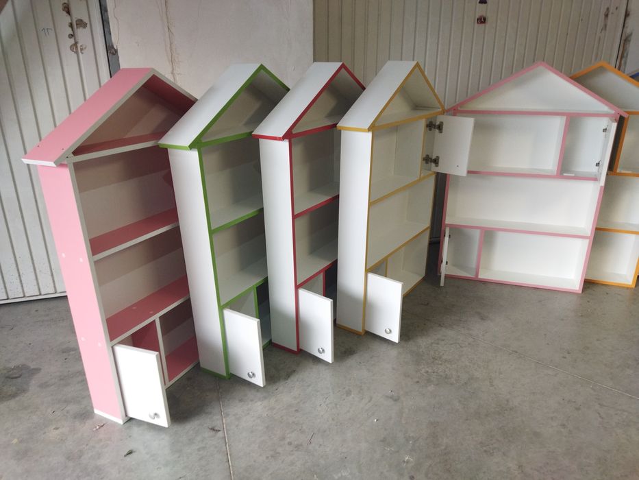 Къщичка за кукли, библиотека,къщичка за книги,етажерка