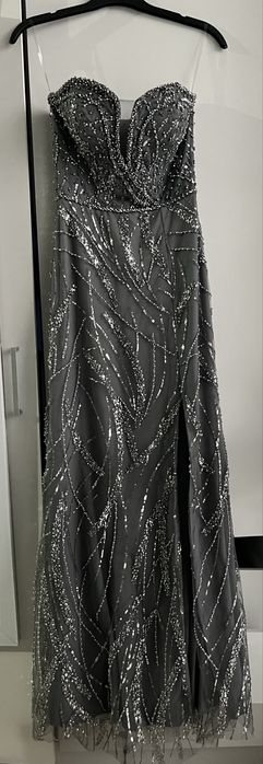 Официална дълга рокля