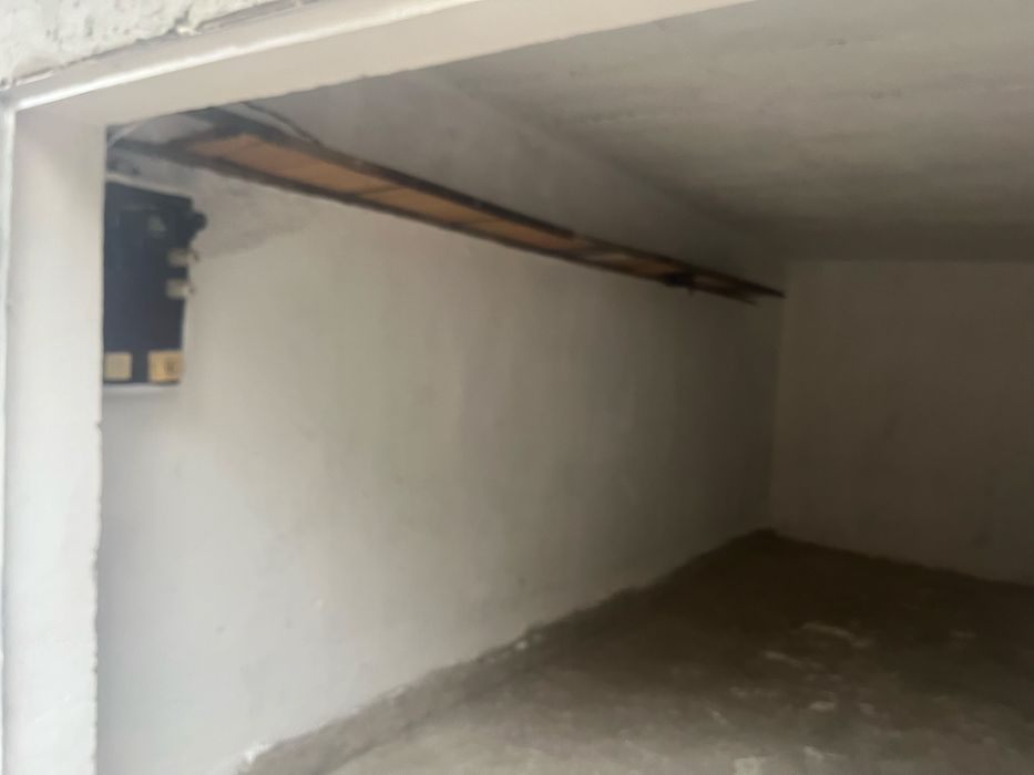 Дава се под наем Гараж / Паркомясто в Габрово, Център - 20 кв.м за 51 € - Снимка #3