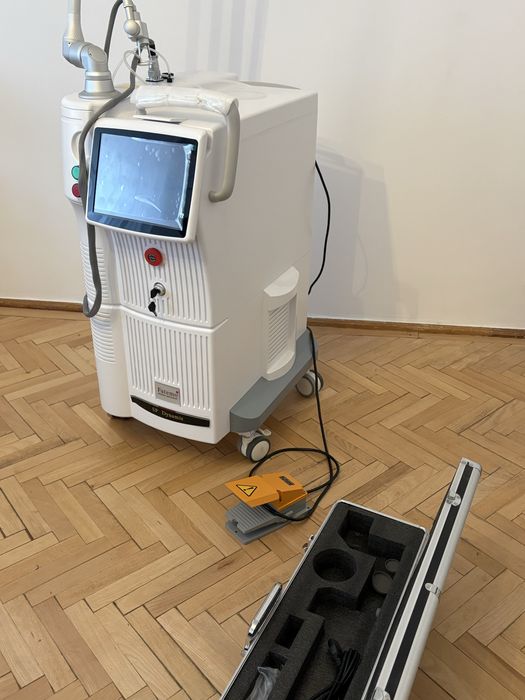 Aparat profesional Laser CO₂ fracționat