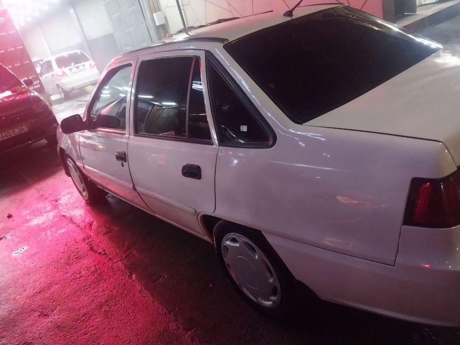 Продам нексию срочно