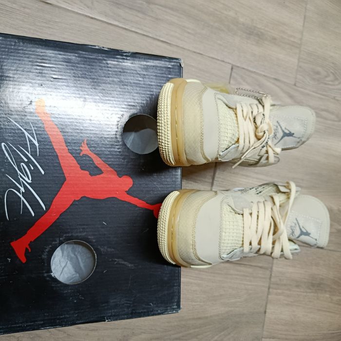 Air Jordan 4 Retro Off White