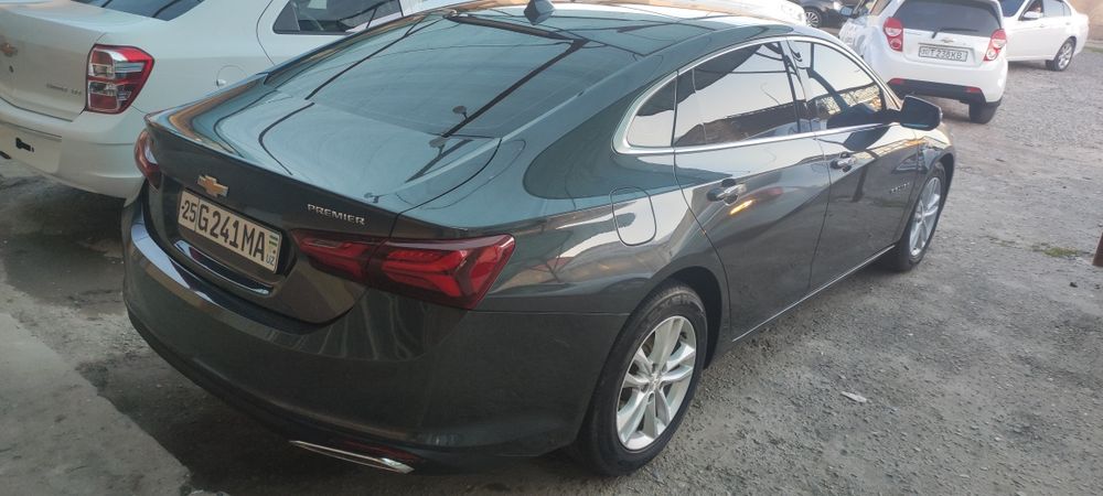 Малибу 2 сотилади