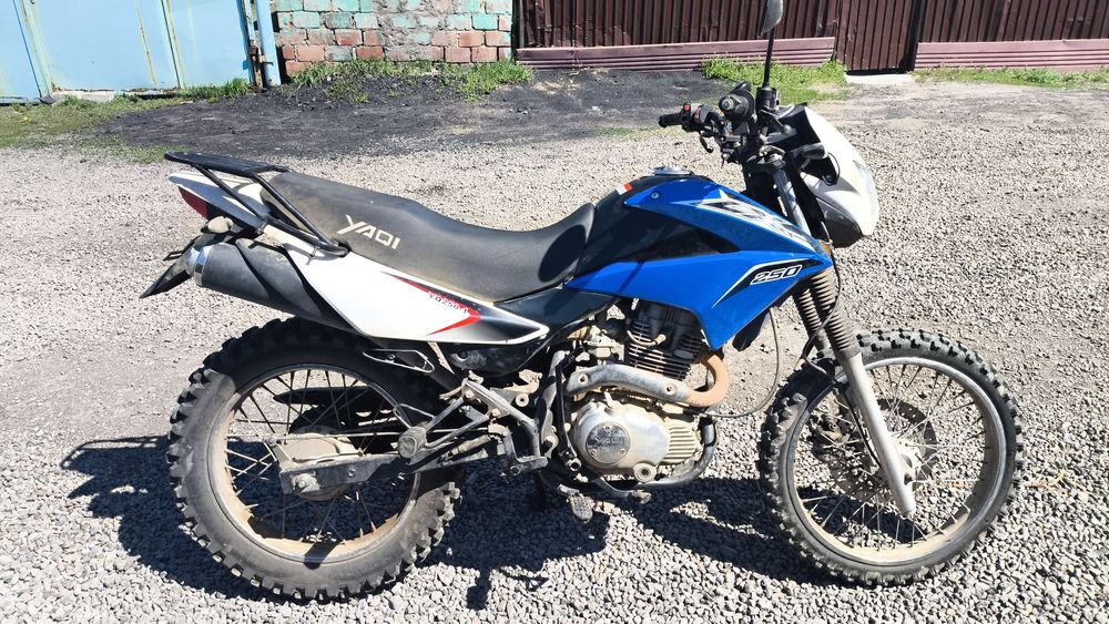 Эндуро  yq 250кубов