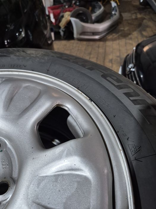 Cauciucuri duster 215-65-16 iarna