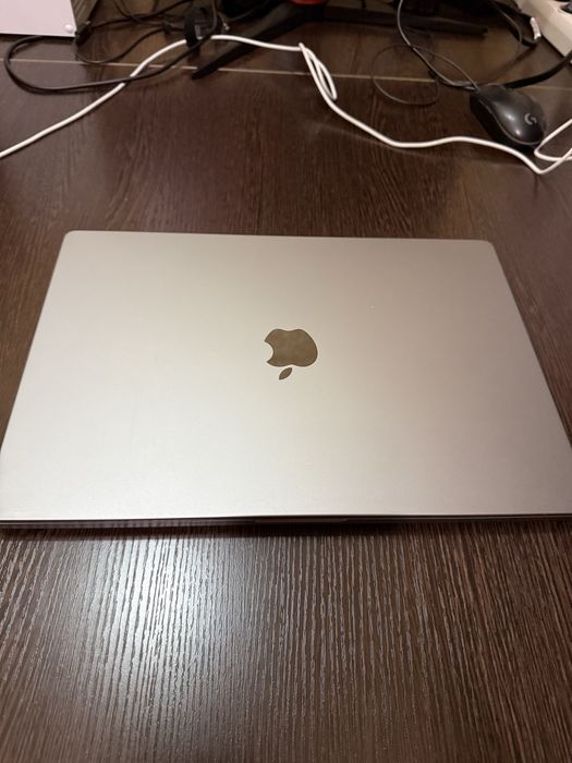 Macbook Pro 16 M1 pro 512Gb