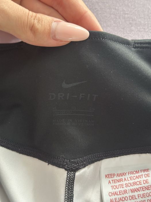 Дълъг клин Nike