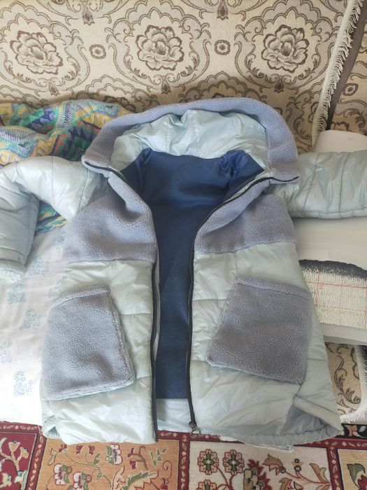 Продам куртки разные