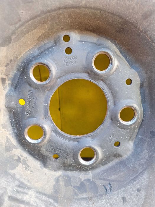 Гуми с джанти вито/виано