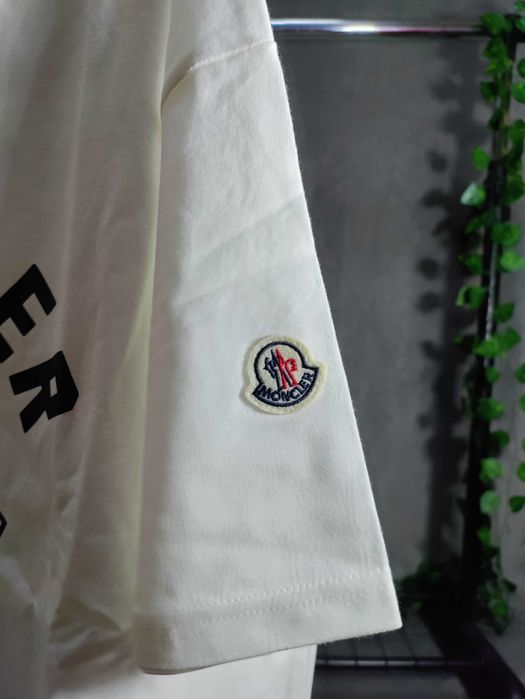 Tricou MoncIer marimea L